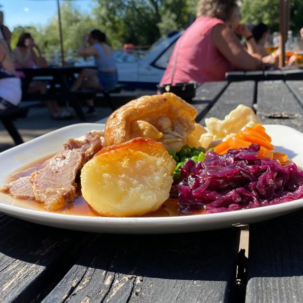 Roast Dinner1