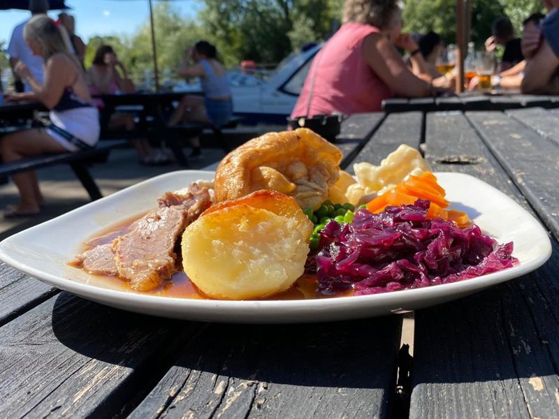 Roast Dinner1