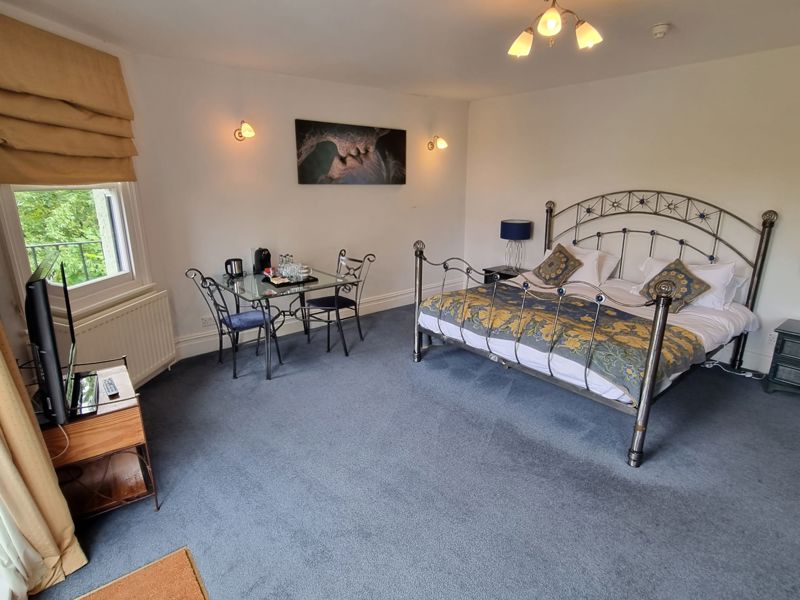 Room1 (1)